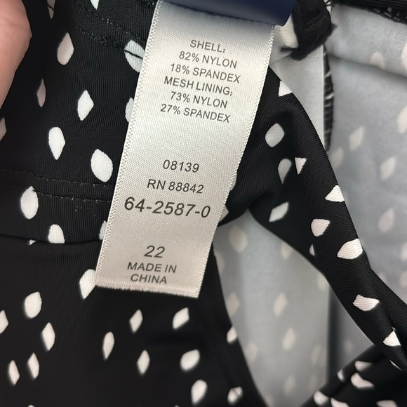 Women’s Plus Size Swimsuits for All Tankini Top, Black/White Polka Dot, Size 22 - Picture 7 of 7